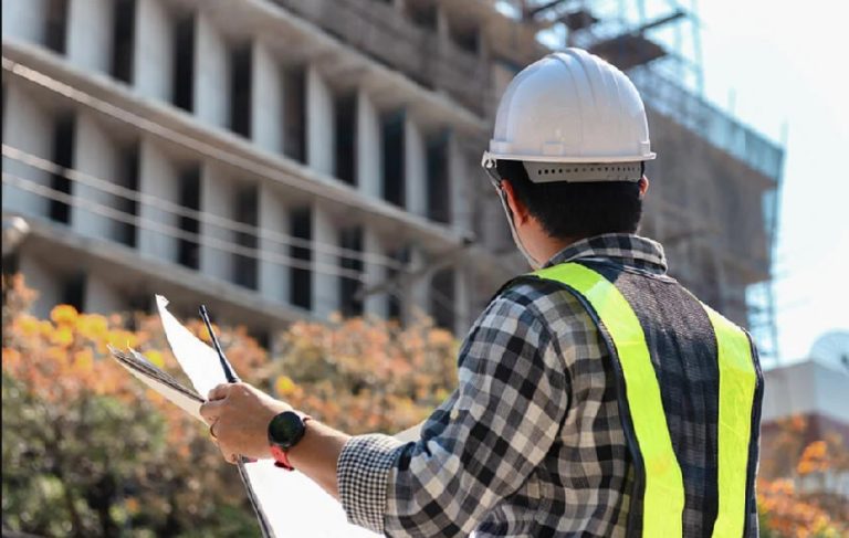 Bakanlık yargı kararını tanımadı: KHK’lı mühendise beraat etmesine rağmen belge verilmedi