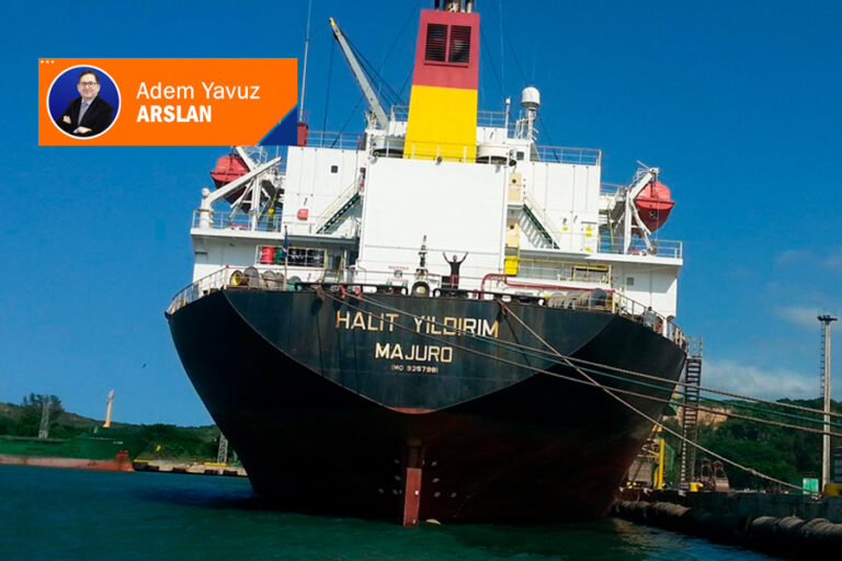 O gemilerde İsrail’e neler taşındı, mühimmat var mıydı?