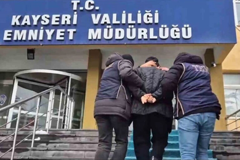 74 yaşındaki eski Boydak Holding Genel Müdürü’ne ters kelepçe işkencesi