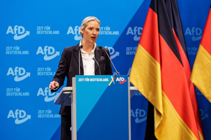 ALMANYA | Aşırı sağcı AfD, anketlerde ilk sıraya çıktı